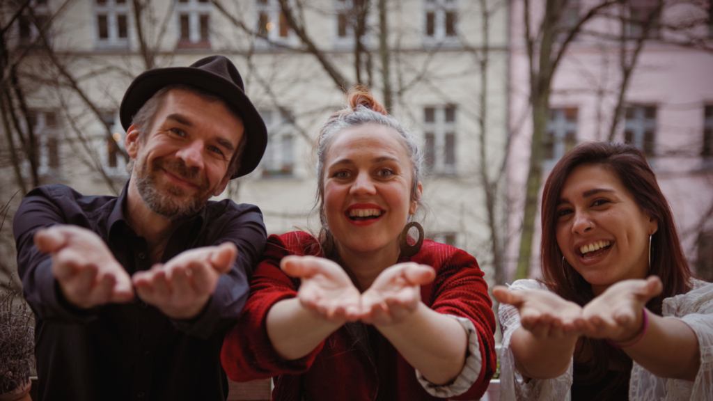 Rootsound Alchemists Berlin ecstatic Sound Journey